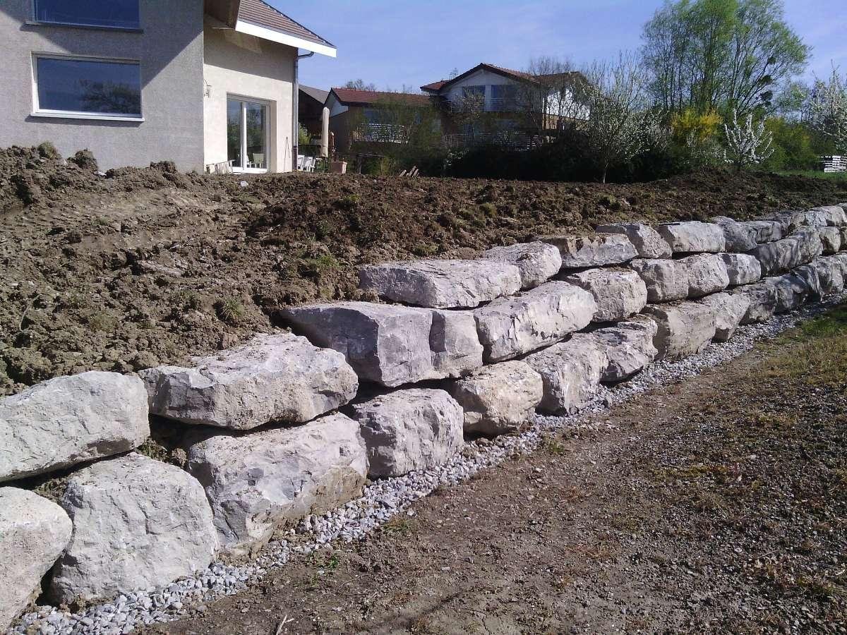 Enrochement réalisé à Veigy