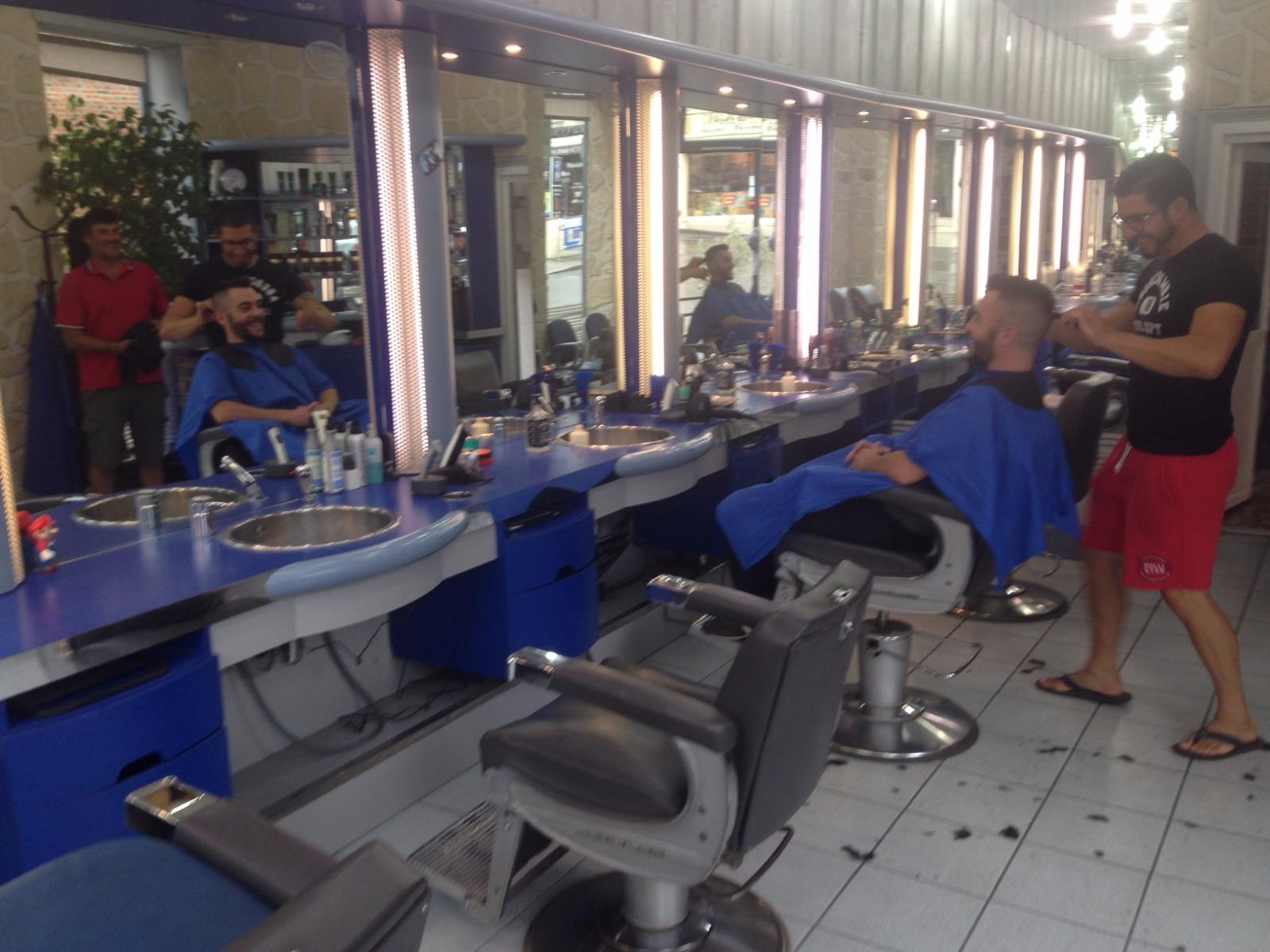 Salon De Coiffure Salon Generation 2000 A Compiegne