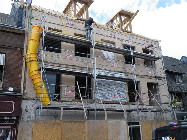 Décapage de façade par ponçage et hydrogommage - Avant travaux - Pavilly