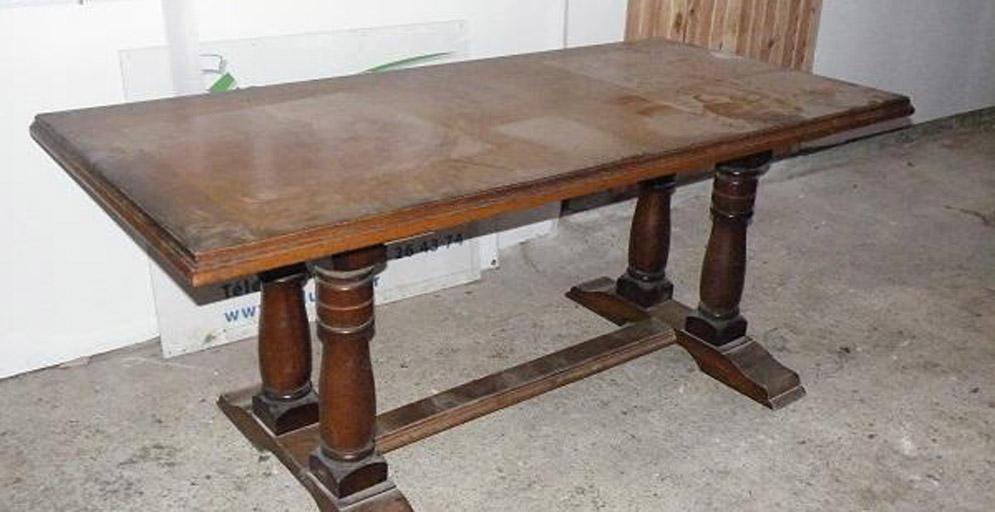 Table avant décapage