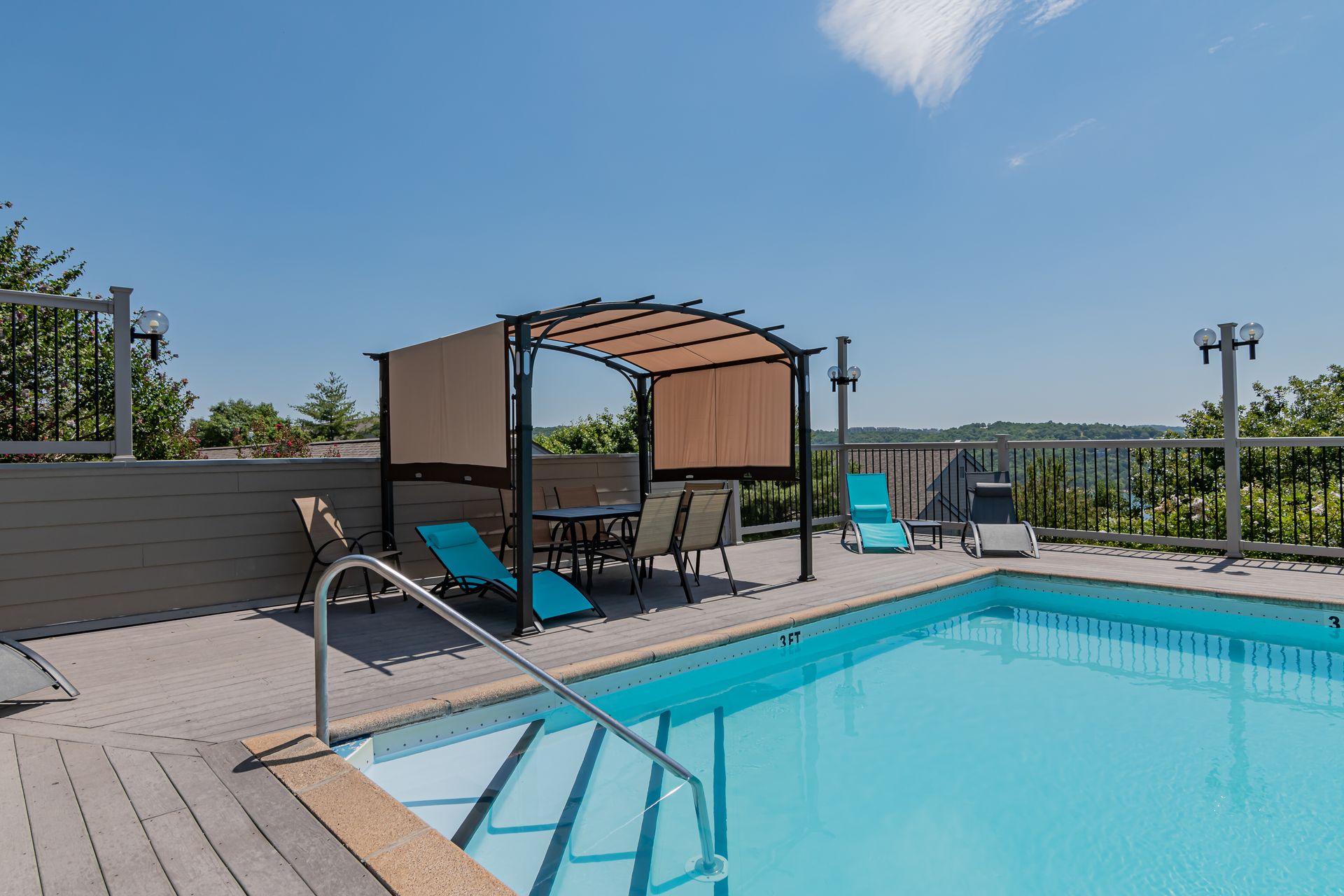 Treehouse Resort Clear Lake Condo Rentals