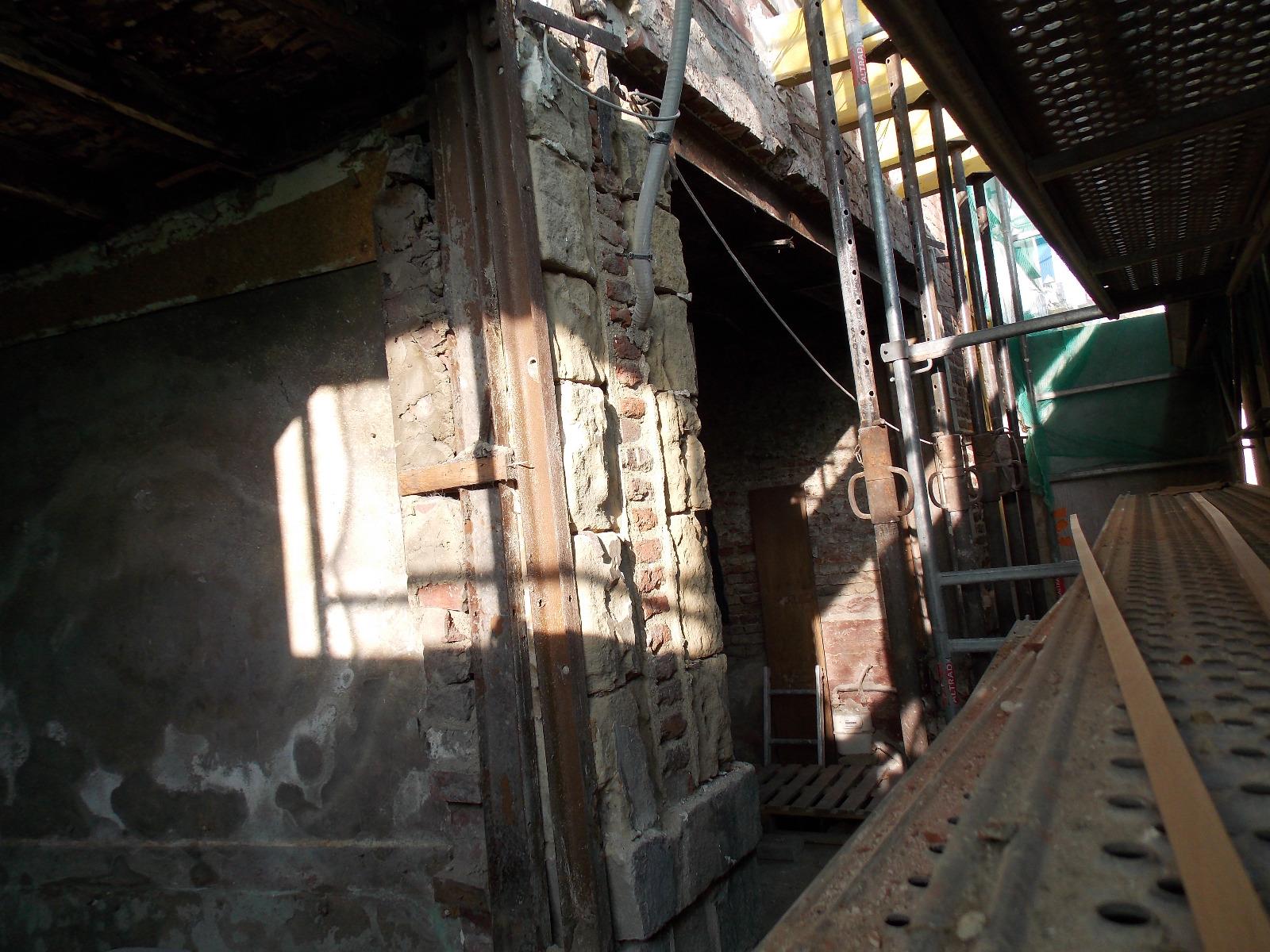 Amènagement du rez de chausséeDSCN0366 (1)