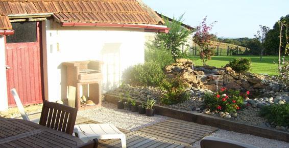 Création bassin avec massif paillis minéral