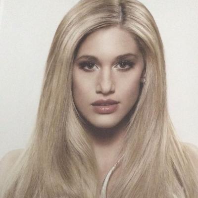 Coupe de cheveux raides