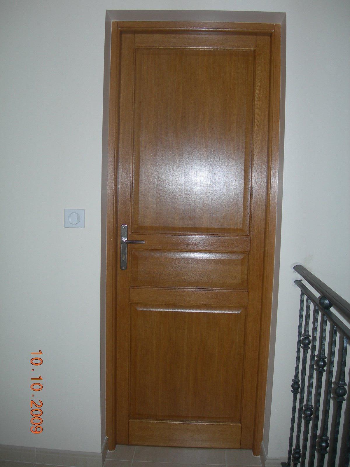 Pose de porte intérieure et lasure