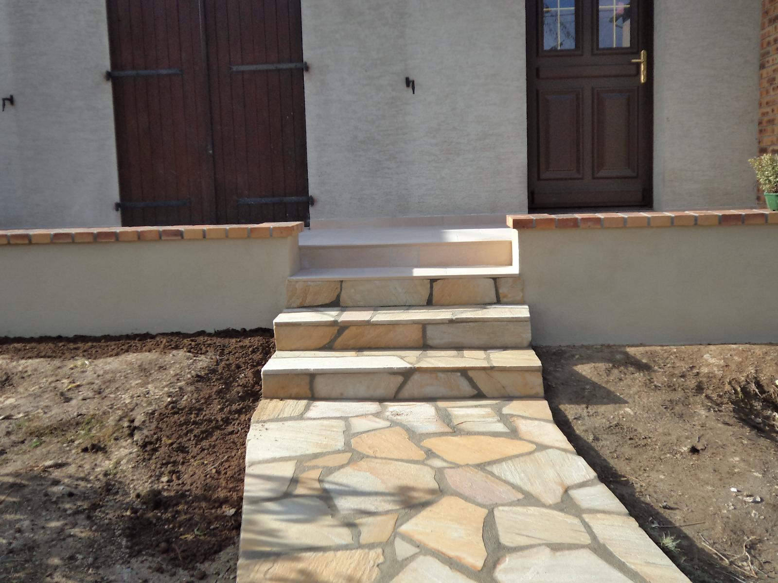 Réalisation allée et terrasse dans jardin