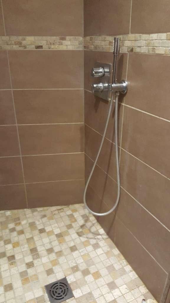 Robinet encastré douche