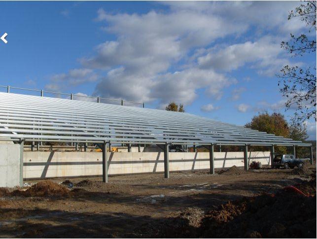 Structure métallique pour panneaux solaires