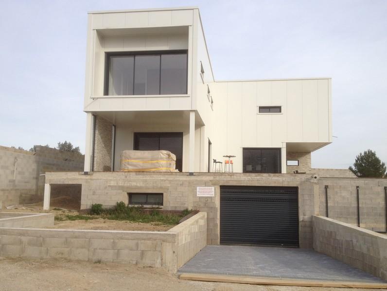 Maison individuelle métallique