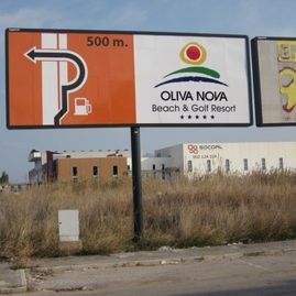 Riera Rotulistas valla publicitaria