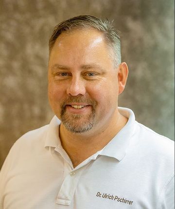Über Uns Dr. med. Ulrich Pschirrer