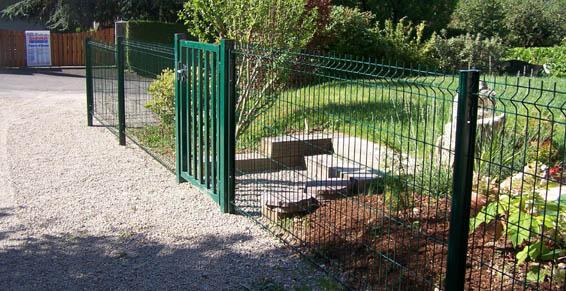 L'entreprise paysagiste Garin-Laurel réalise des clôtures rigides