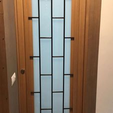 Gompar puerta de exterior en madera y cristal
