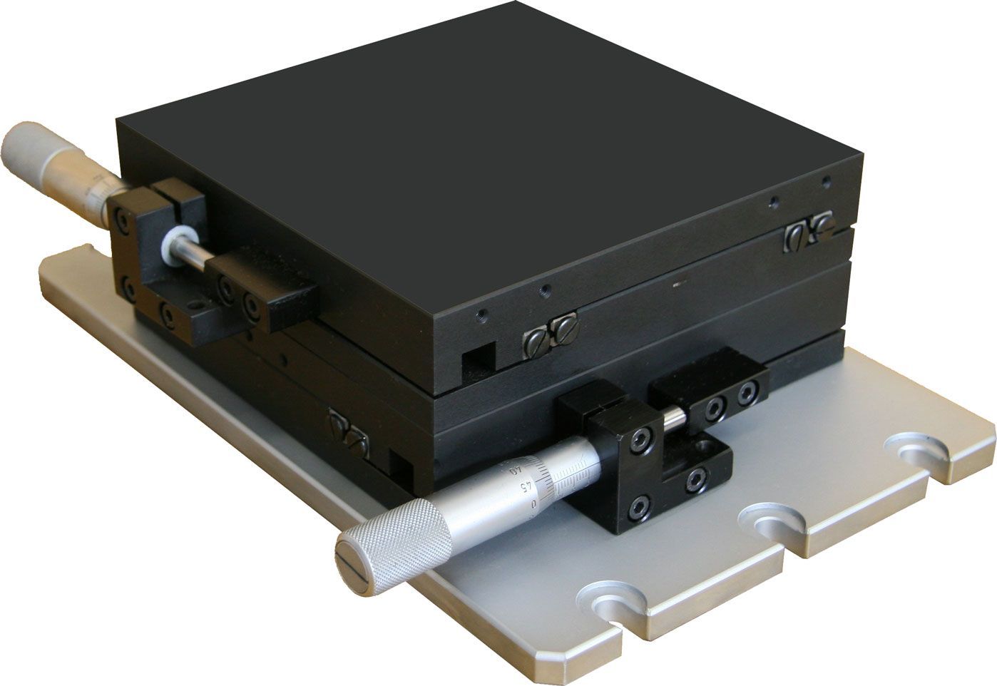 Flexible Kreuztische BADER Führungselemente