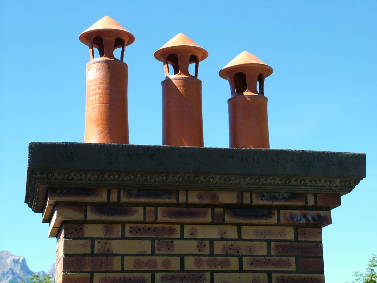 cheminée en briques