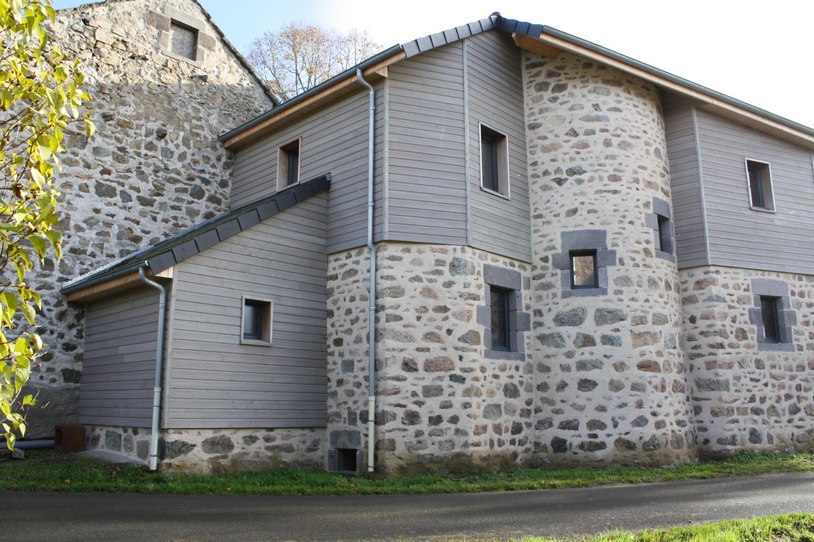 maison façade en pierre