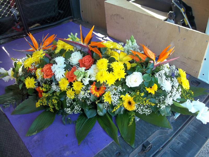 Raquette deuil ou dessus de cercueil