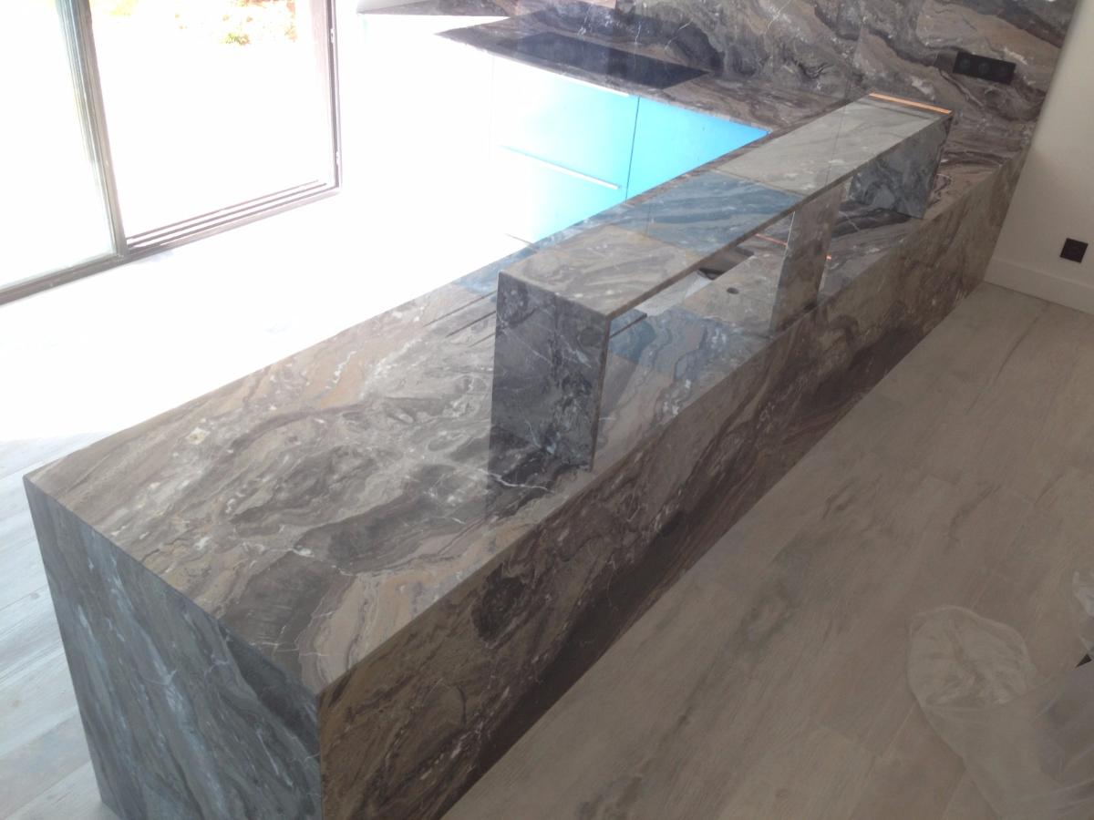 Marbrier funéraire à Aix-en-Provence