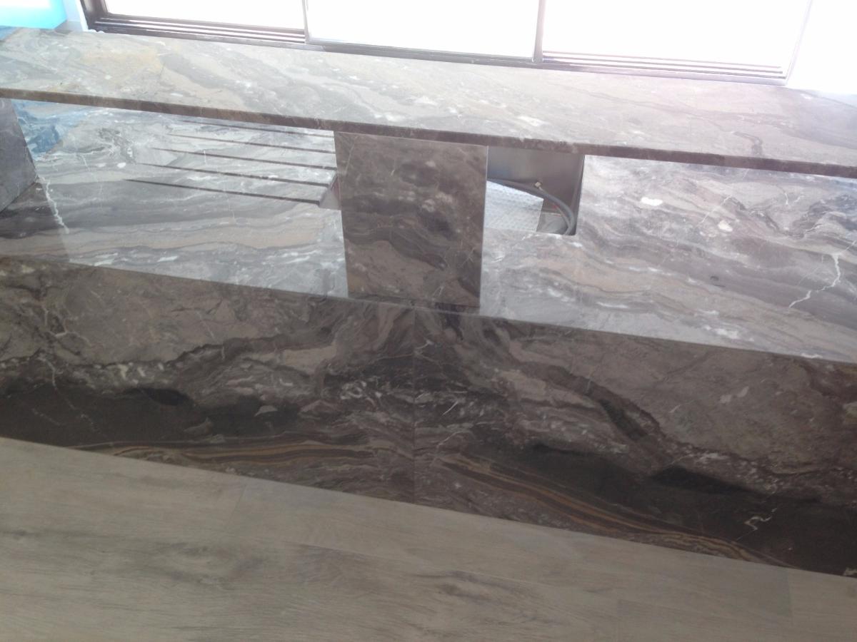 Marbrier funéraire à Aix-en-Provence