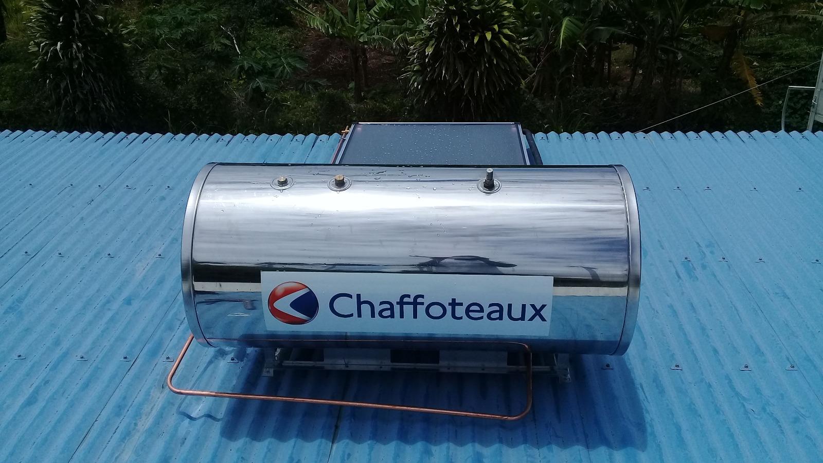 POSE CAPESTERRE VUE DE DERRIERE