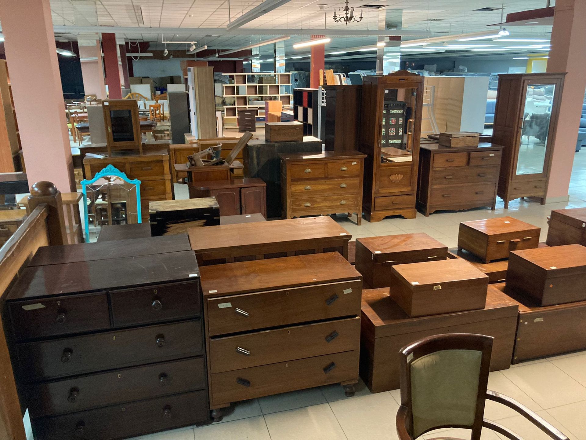 Muebles de segunda mano en Alicante Remar Alicante