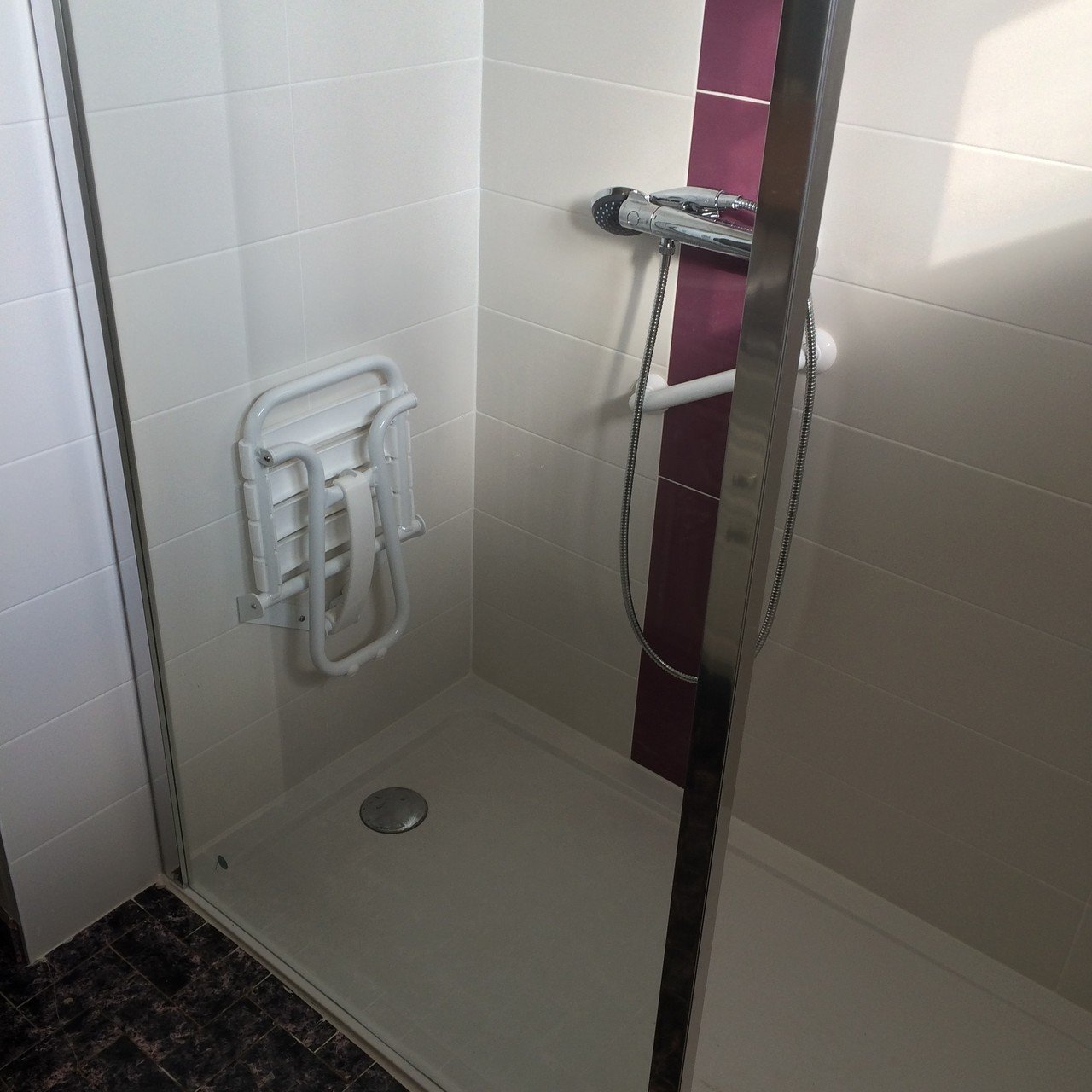 Salle de bains PMR SaintLô adaptabilité de votre habitation