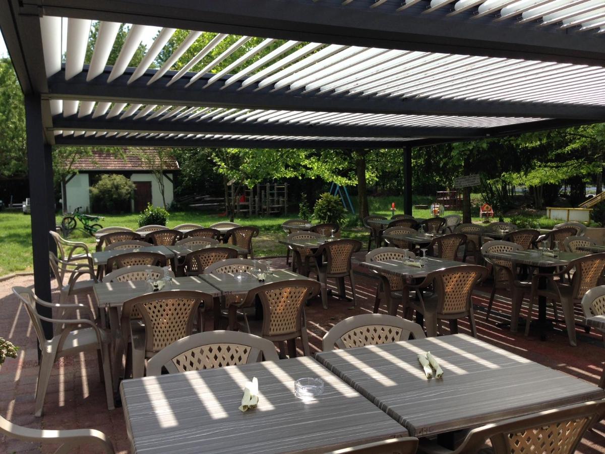 Pergola du restaurant Le Clos Alexi à Wettolsheim - Haut-Rhin (68)