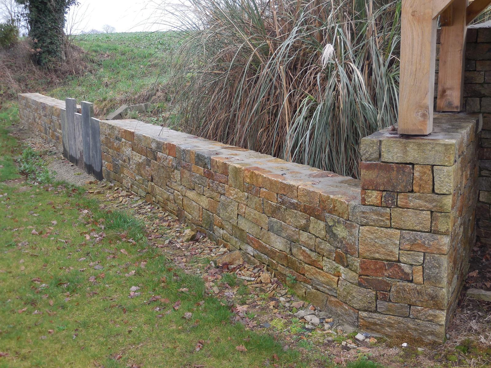 RENOVATION GRANGE QUISTINIC MACONNERIE LE  GLEUHER