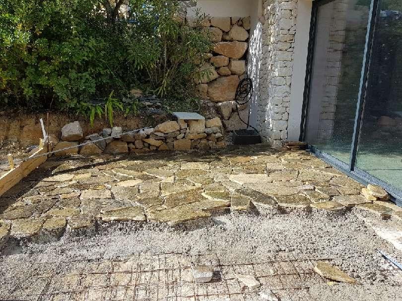 terrasse en pierre