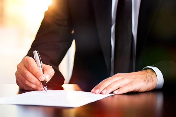 הוצאה לפועל