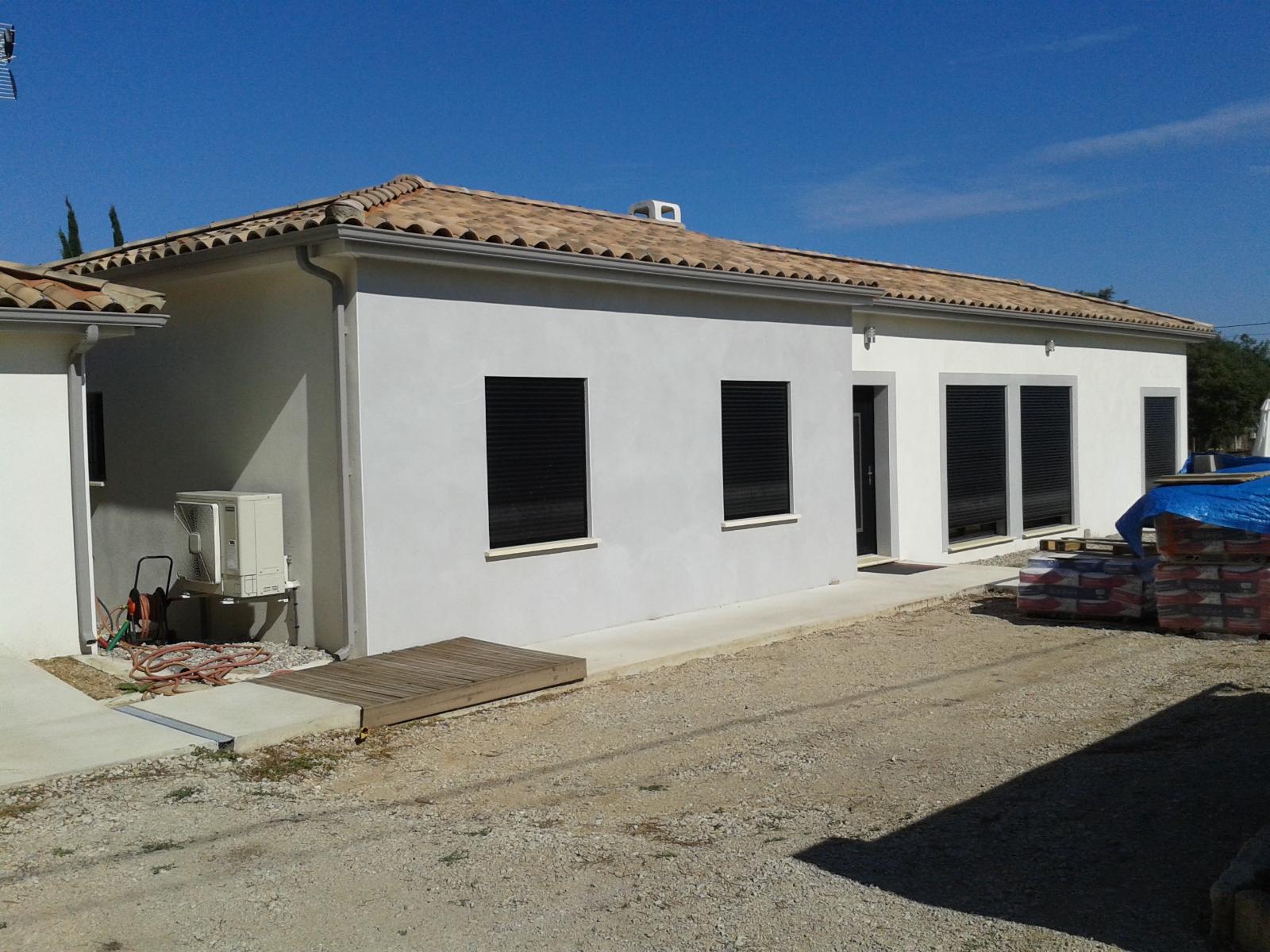 Villa de plain-pied en brique PV4