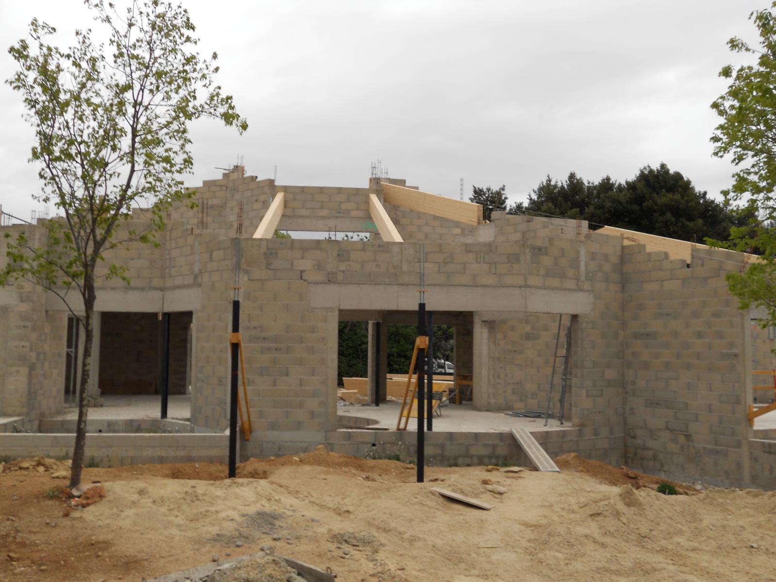 Villa moderne R+2 en bloc de béton