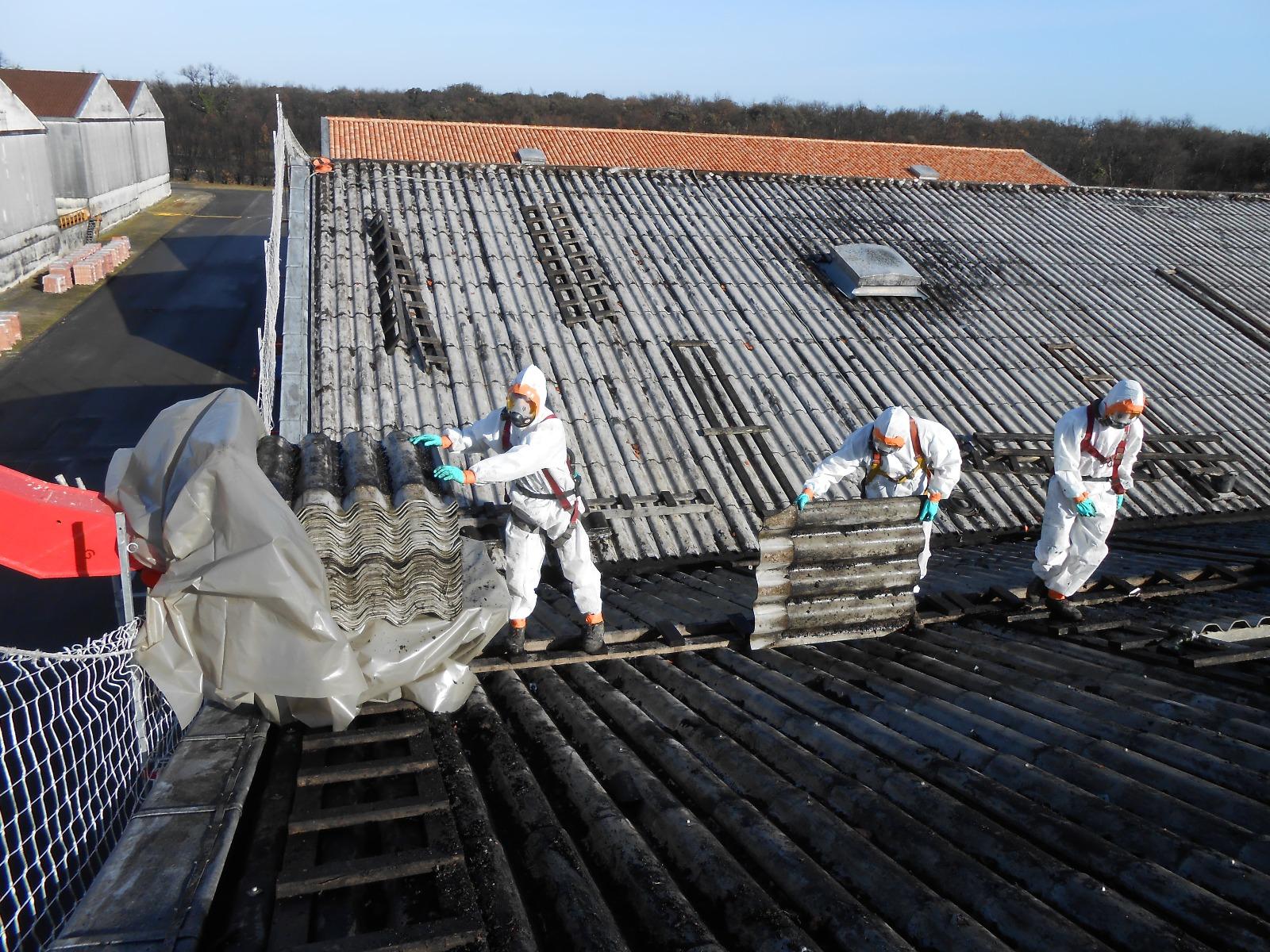 Désamiantage toiture chais de Cognac