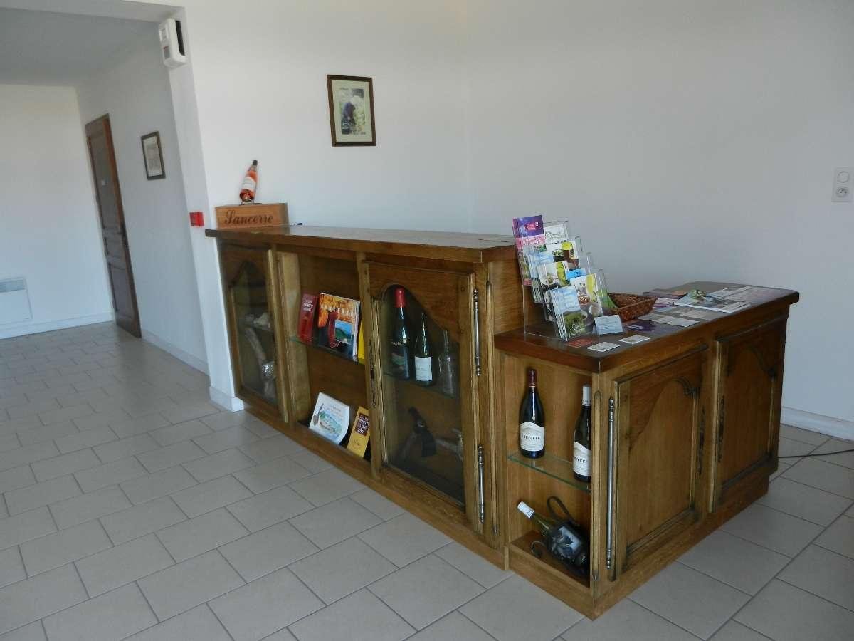 Domaine Girard Fernand Et Fils - Notre accueil à Verdigny