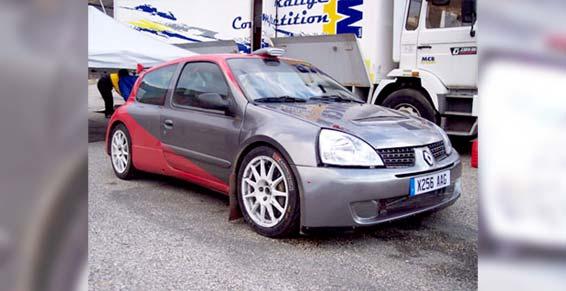 Location Clio Super, MCB à Novalaise (73)