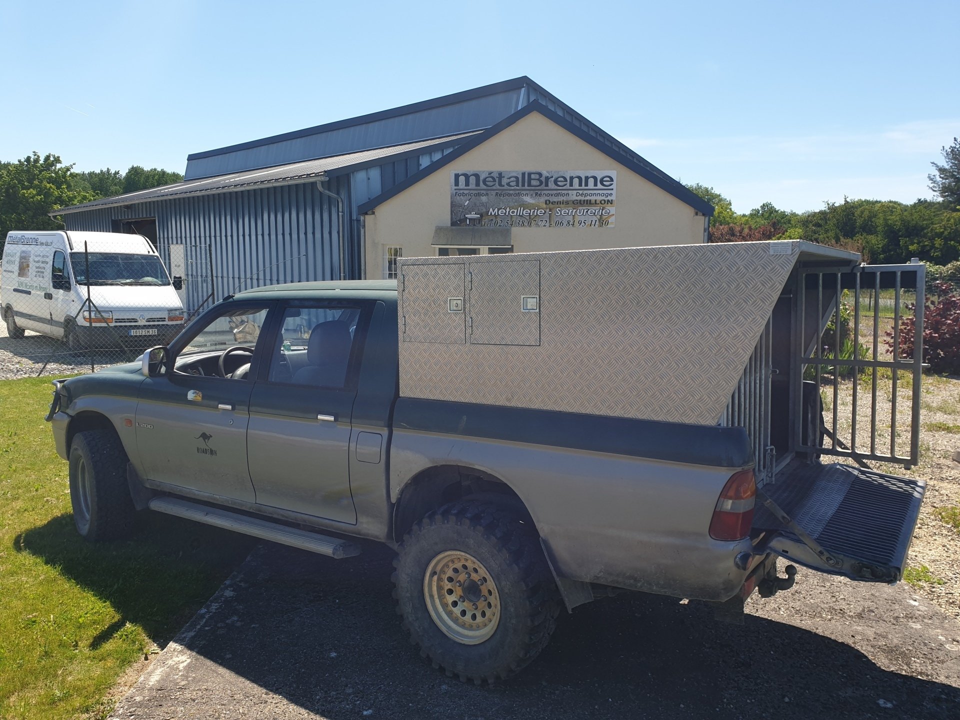 Caisse à Chien Alu Pour Duster 4x4