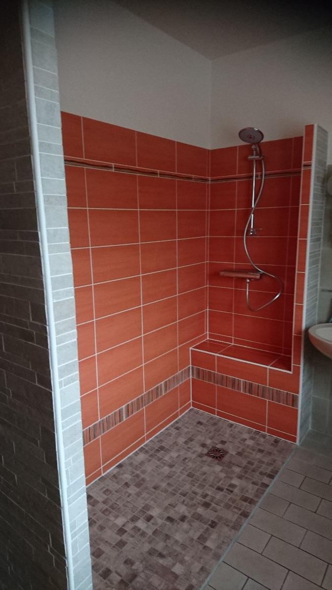 Installation de douche à l'italienne à Verrières-le-Buisson