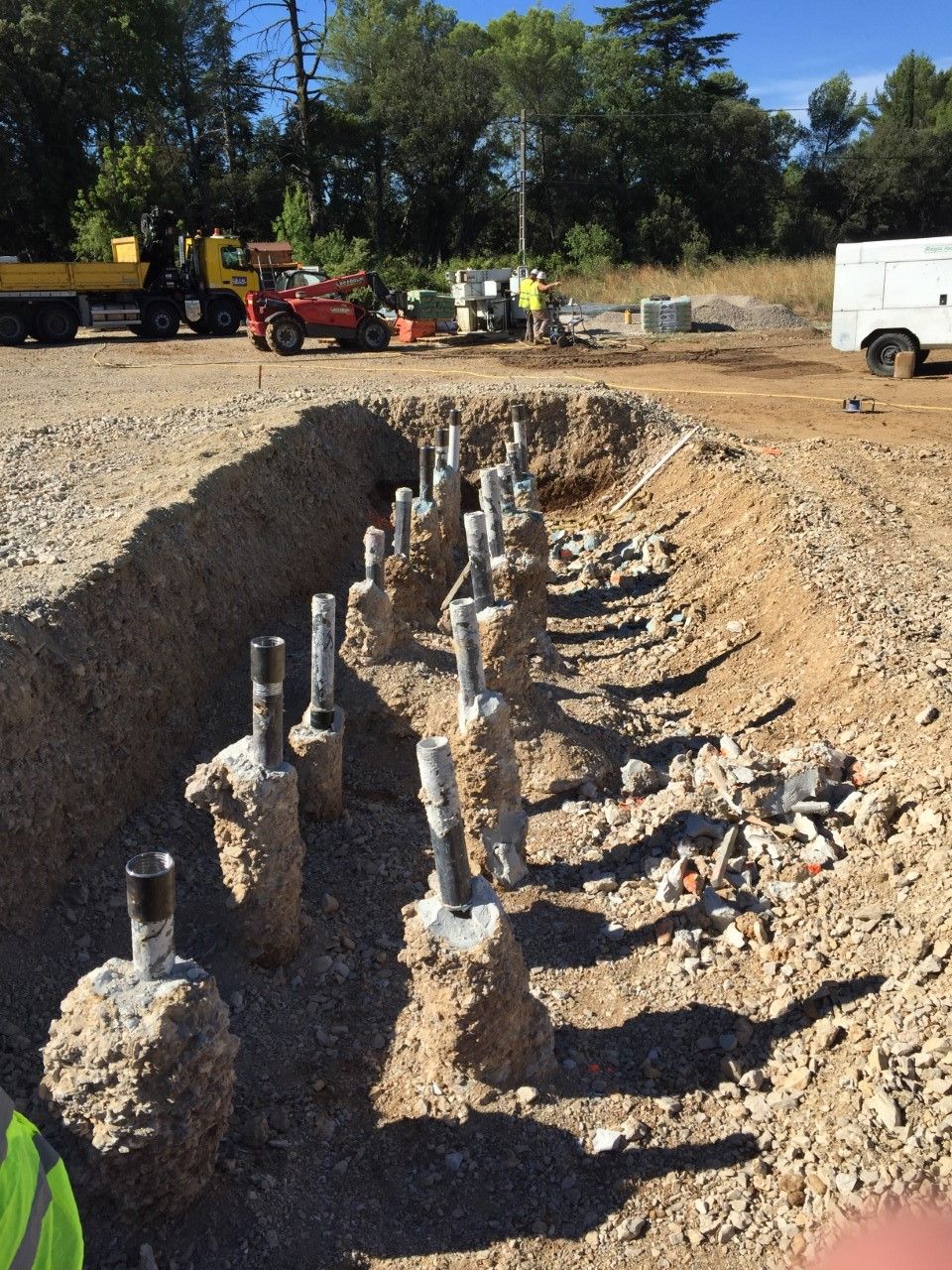 Découvrez tous nos chantiers et nos réalisations en images à Nîmes — free download