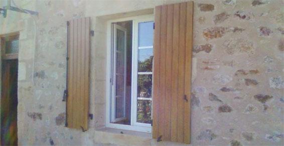 Fenêtre pvc et volets bois - 03240 Tronget