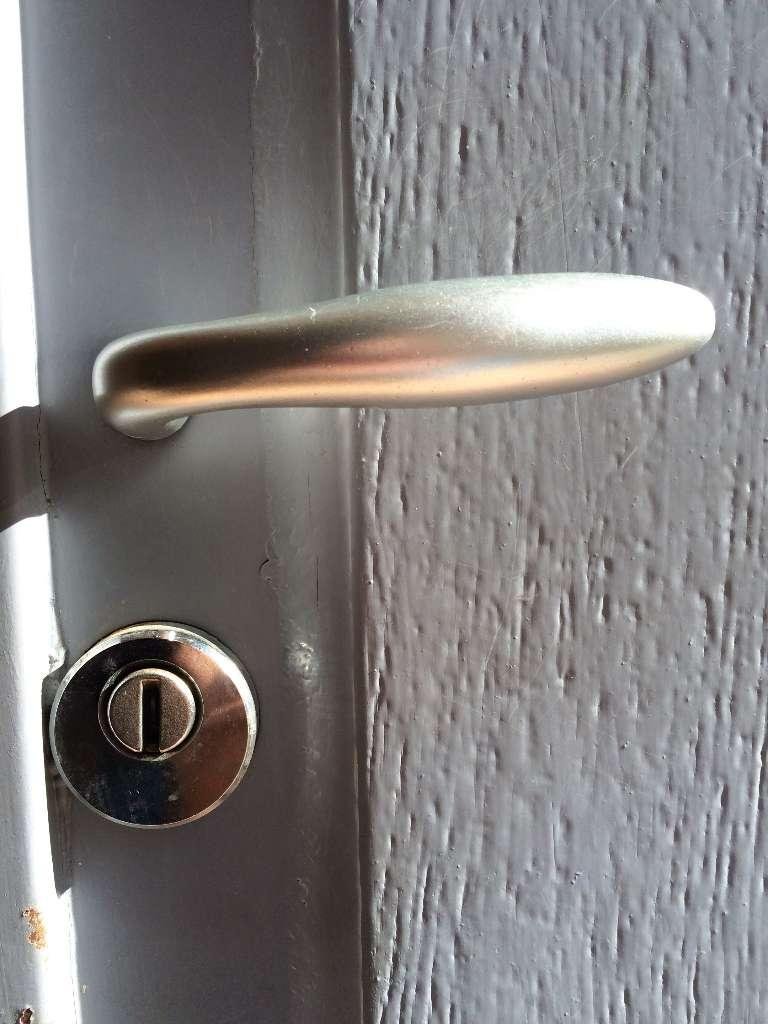 Protecteur de cylindre sur serrure A2P