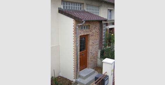 ART PEREIRA :Réalisation d'une avancée de porte d'entrée