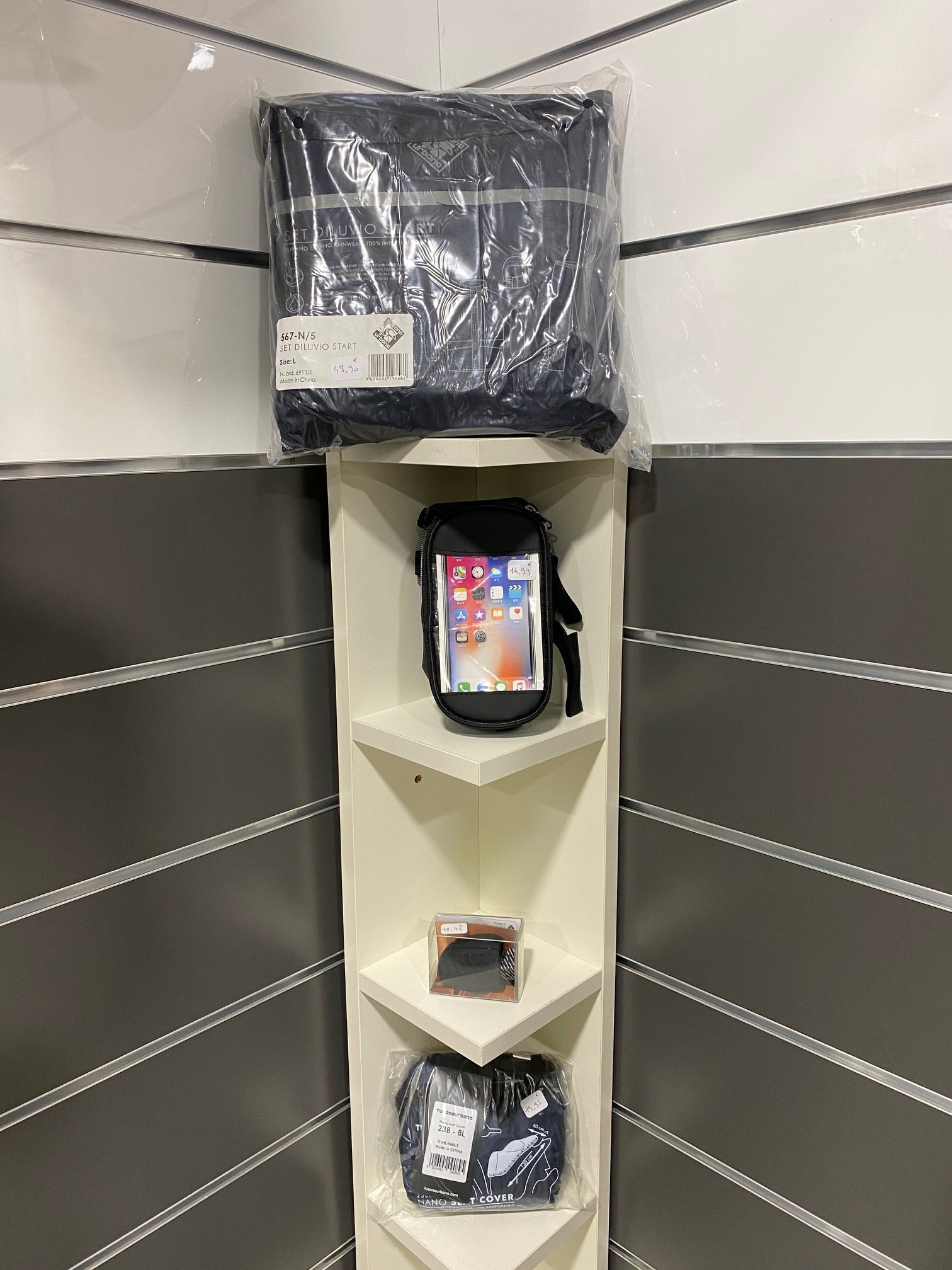 Découvrez nos accessoires moto et scooter MS 2ROUES à Romainville