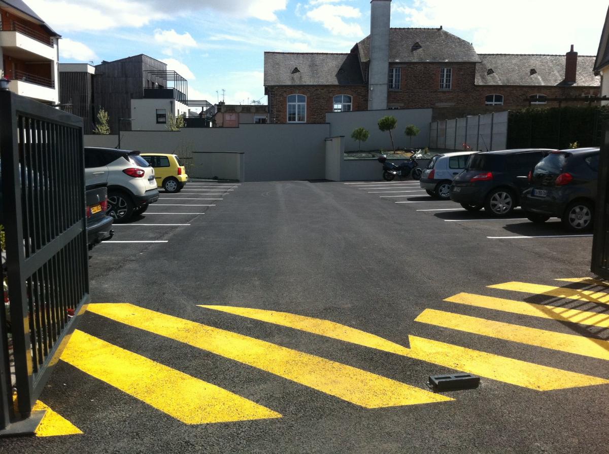 parking enrobé