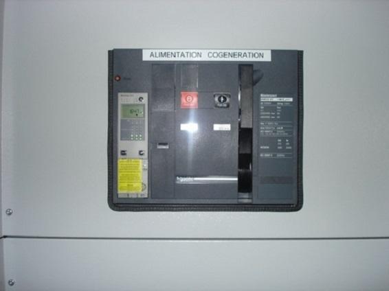 Bloc d'alimentation électrique gris