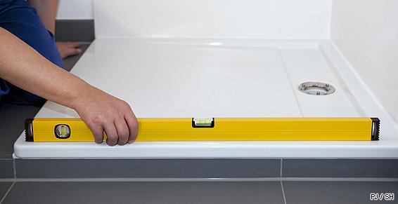 Pose de bac à douche