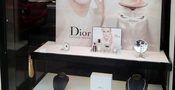 Parfumeries - Bijoux