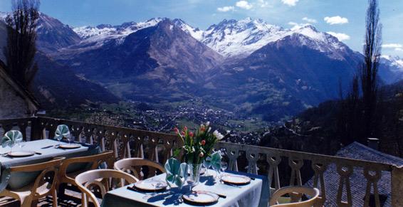 Restaurant luz ardiden luz saint sauveur