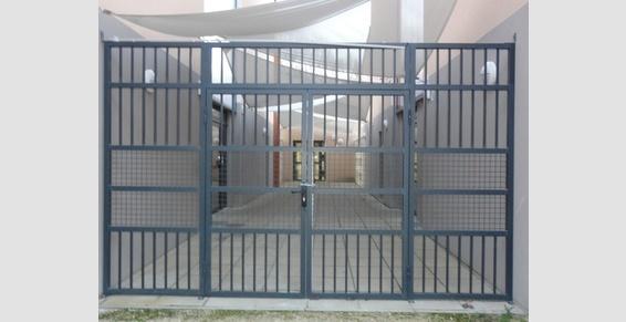 STRUCTURE METALLIQUE LAQUEE