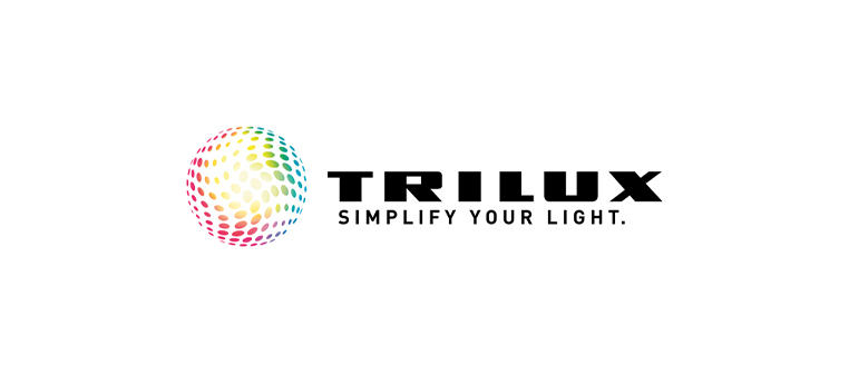 Logo von TRILUX mit einer farbenfrohen Kugel und dem Slogan „SIMPLIFY YOUR LIGHT“.