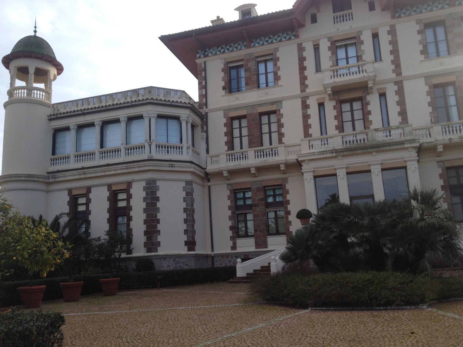 Rénovation de la façade d'une villa de la Côte d'Azur